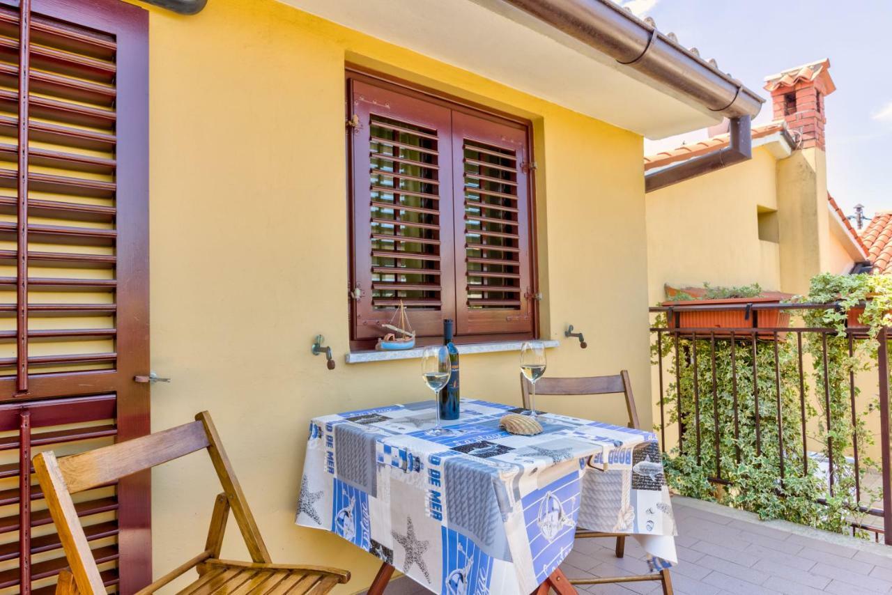 Apartments Redenta Tar-Vabriga Exterior photo